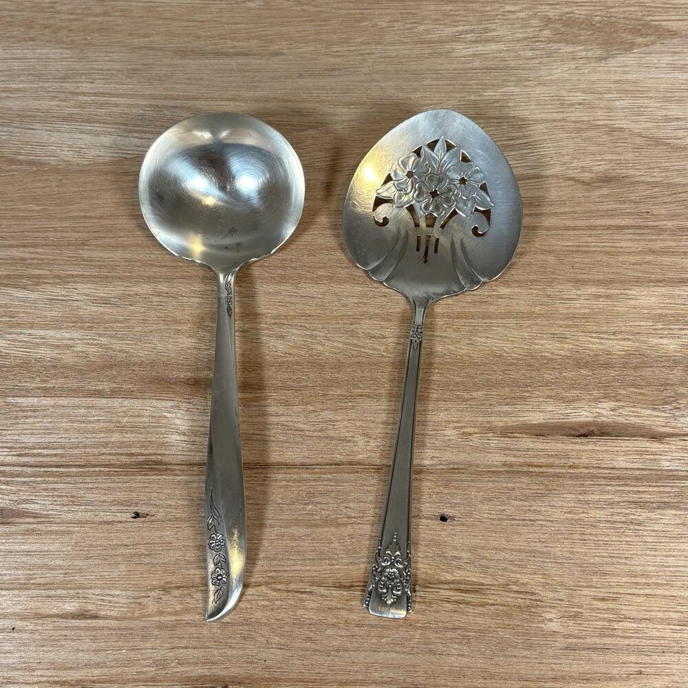 Silver Plated‎ Serving Spoon WM Rogers Set: Mountain Rose Pattern & Gravy Spoon